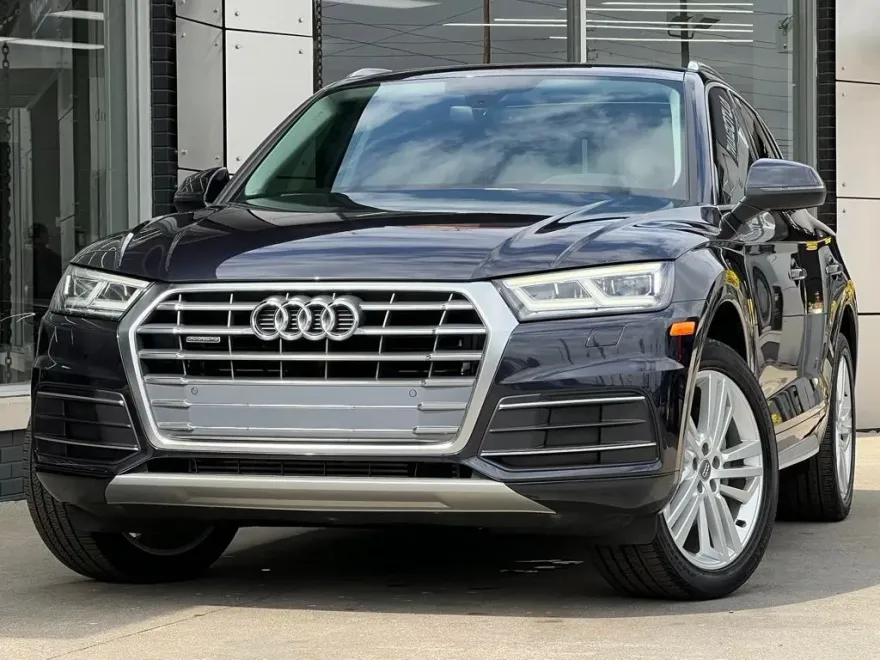 2019 Audi Q5 2.0T Premium Plus photo 1