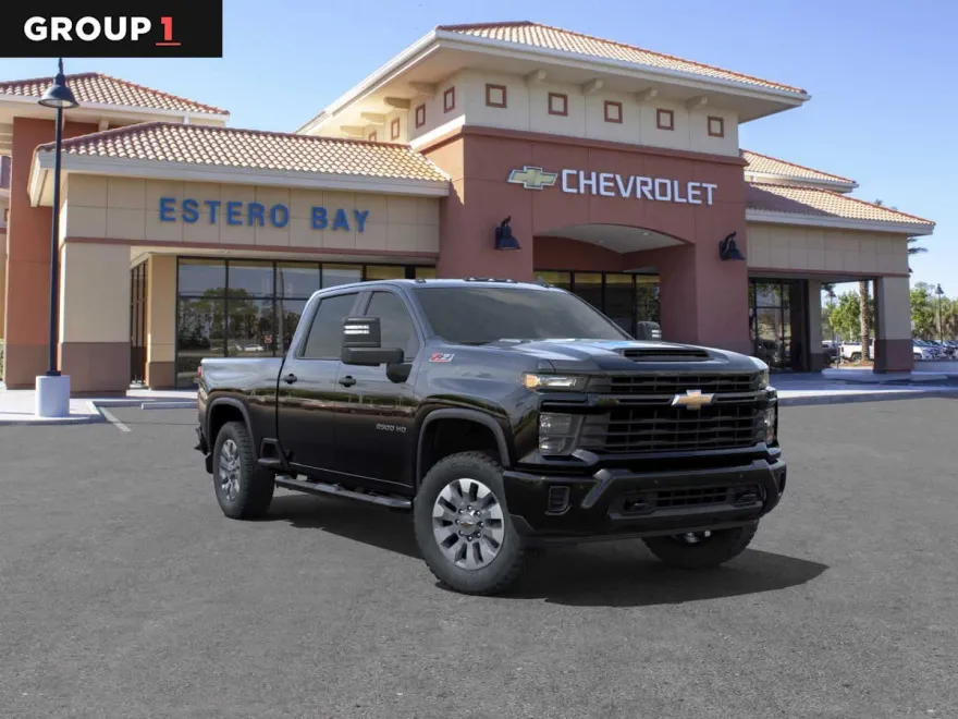 2025 Chevrolet Silverado 2500HD Custom photo 1
