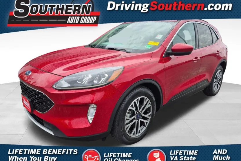 2020 Ford Escape SEL photo 1