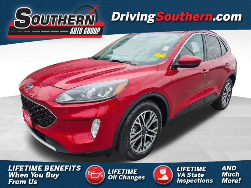 2020 Ford Escape SEL photo 1