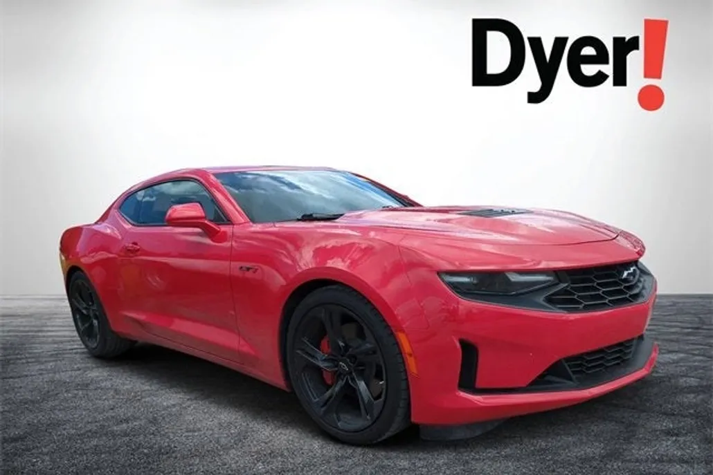 2021 Chevrolet Camaro LT1 photo 1