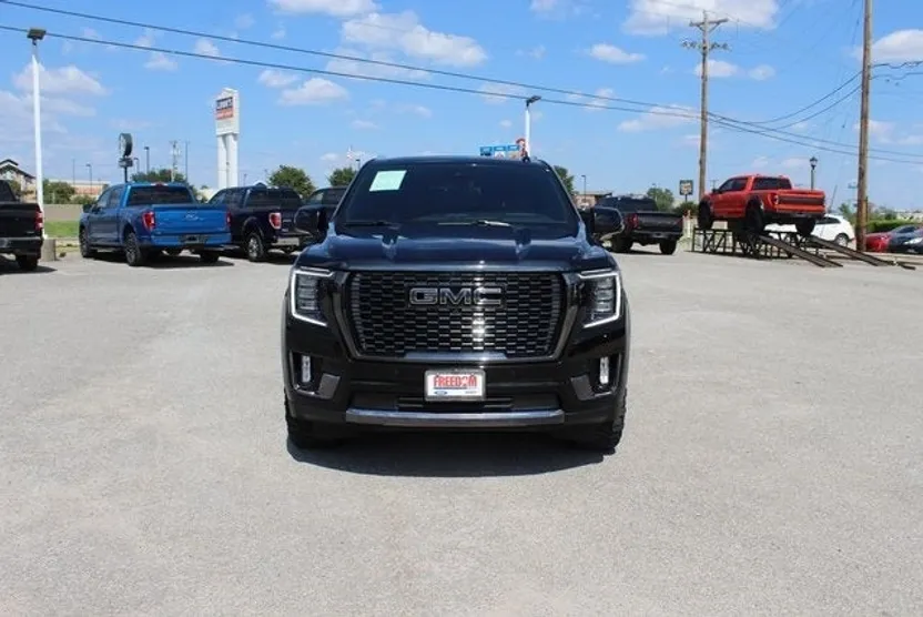 2024 Gmc Yukon Denali Ultimate photo 1