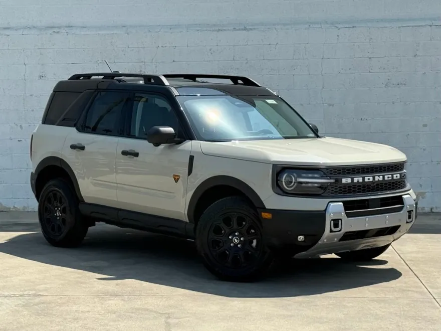 2025 Ford Bronco Sport Badlands photo 1