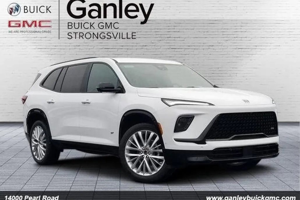 2025 Buick Enclave Sport Touring photo 1