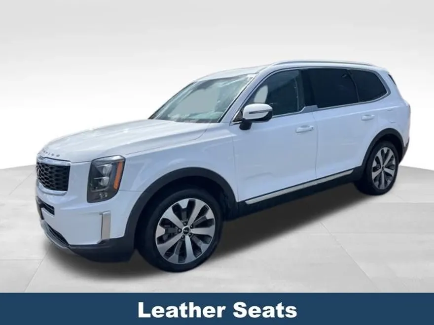 2022 Kia Telluride EX photo 1