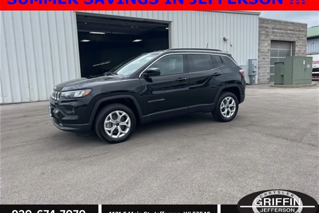 2025 Jeep Compass Latitude photo 1