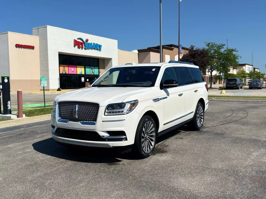 2019 Lincoln Navigator Reserve photo 1