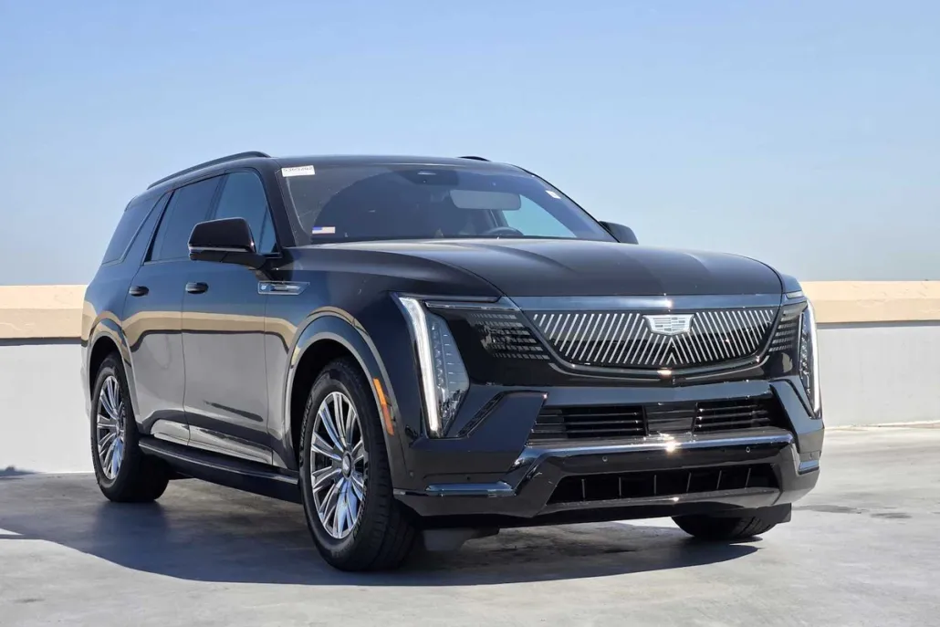 2026 Cadillac Escalade Sport photo 1
