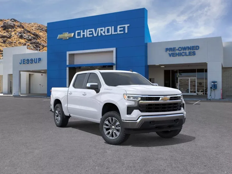 2025 Chevrolet Silverado 1500 LT photo 1