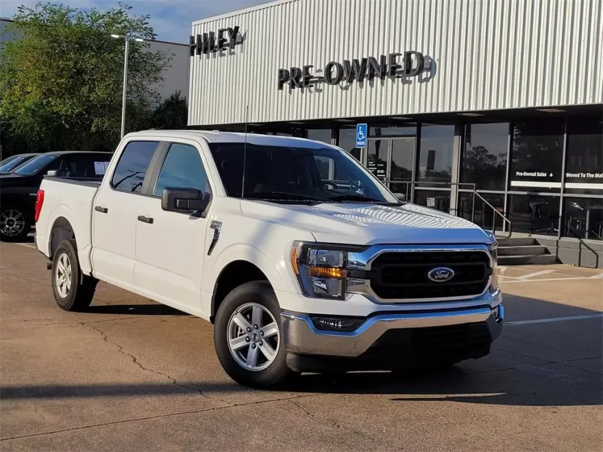 2023 Ford F-150 XLT photo 1