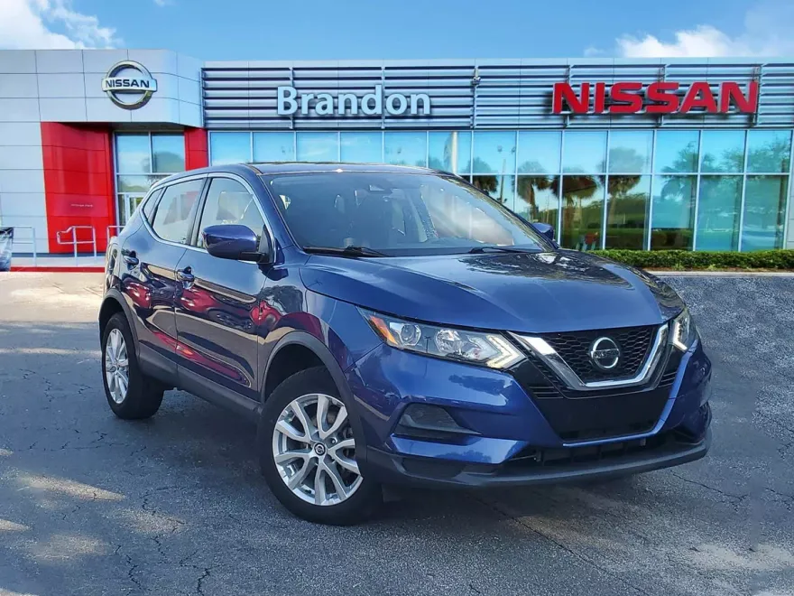 2020 Nissan Rogue Sport S photo 1