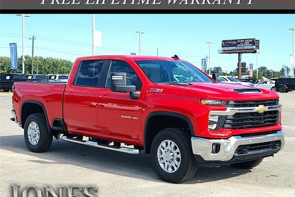 2025 Chevrolet Silverado 2500HD LT photo 1