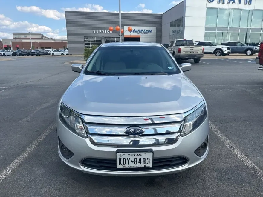 2012 Ford Fusion SE photo 1