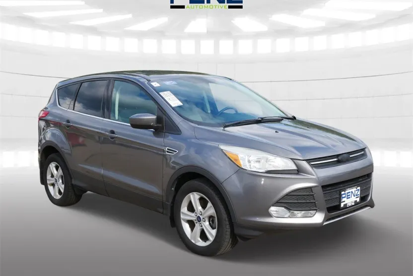 2014 Ford Escape SE photo 1