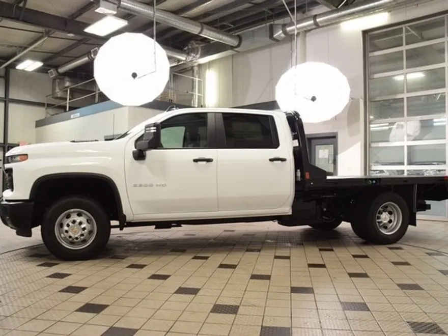 2025 Chevrolet Silverado 3500HD Work Truck photo 1