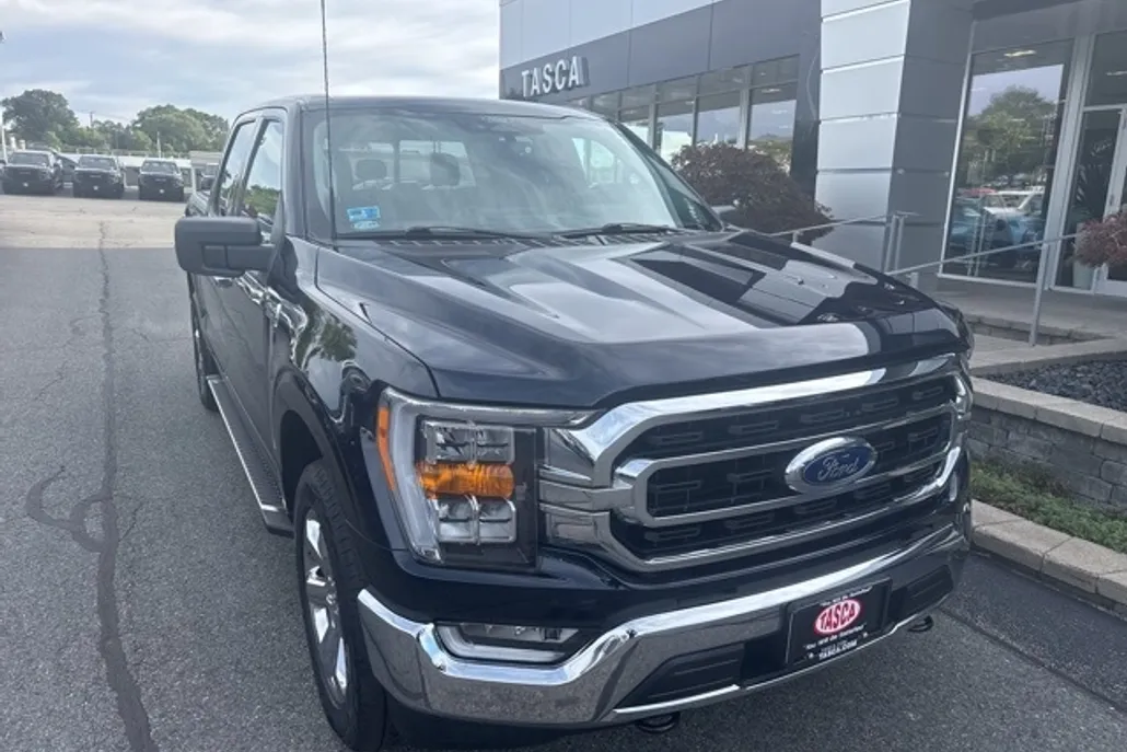 2022 Ford F-150 XLT photo 1