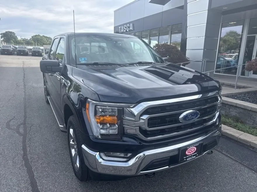 2022 Ford F-150 XLT photo 1