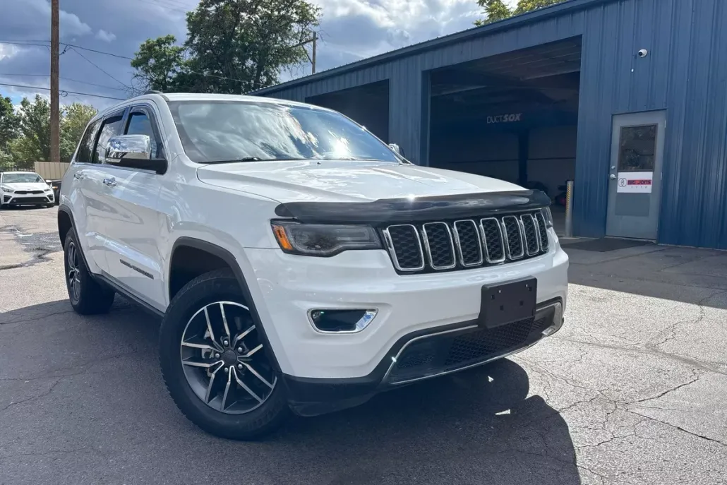 2019 Jeep Grand Cherokee Limited photo 1