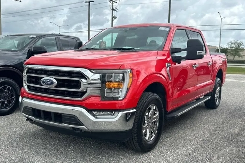 2022 Ford F-150 XLT photo 1