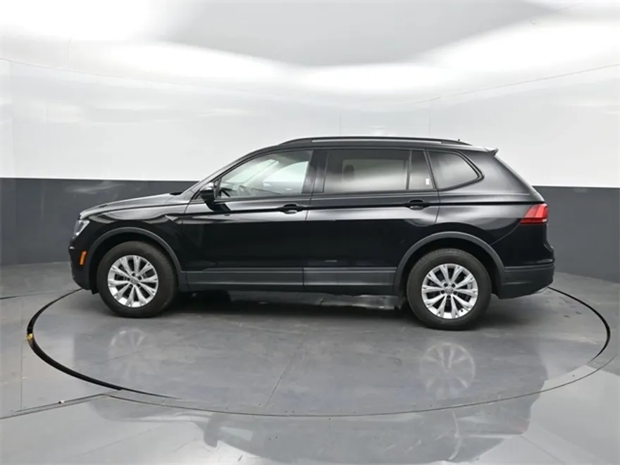 2020 Volkswagen Tiguan S photo 1