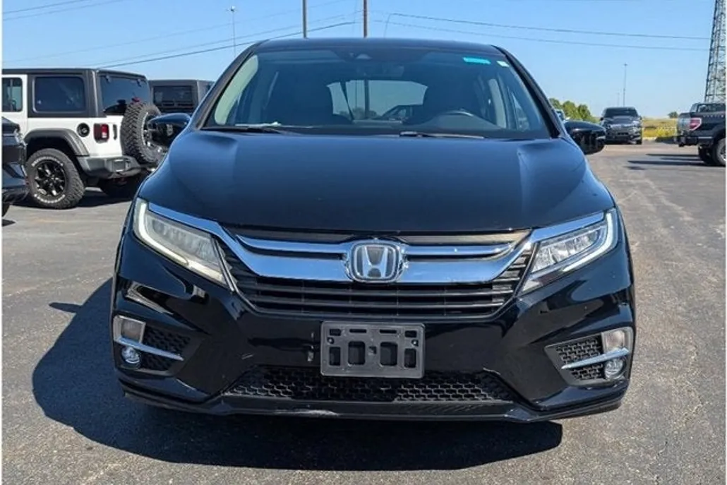 2018 Honda Odyssey Elite photo 1