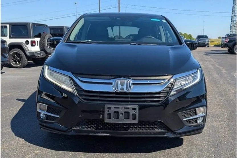 2018 Honda Odyssey Elite photo 1