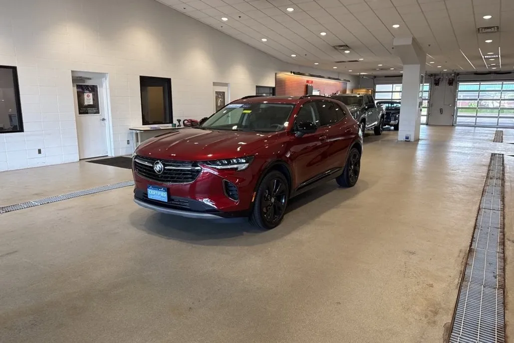 2023 Buick Envision Essence photo 1