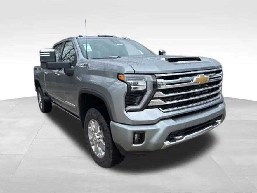 2025 Chevrolet Silverado 2500HD High Country photo 1