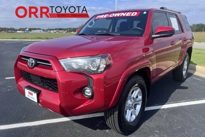 2022 Toyota 4Runner SR5 photo 1