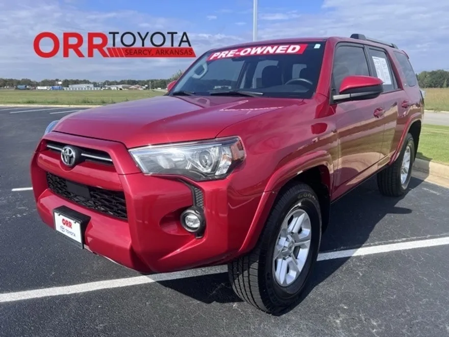 2022 Toyota 4Runner SR5 photo 1