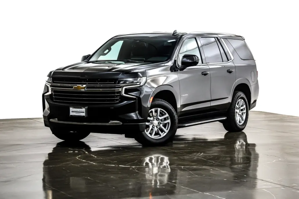 2023 Chevrolet Tahoe LT photo 1