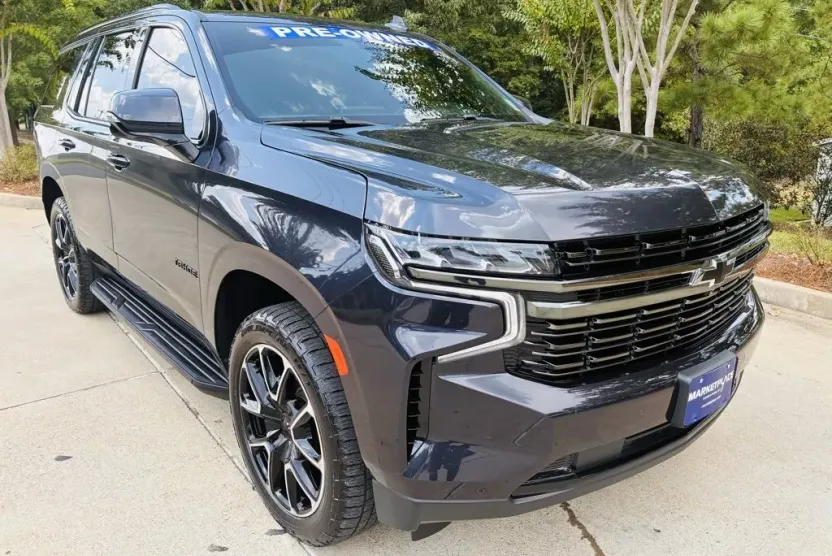 2022 Chevrolet Tahoe RST photo 1