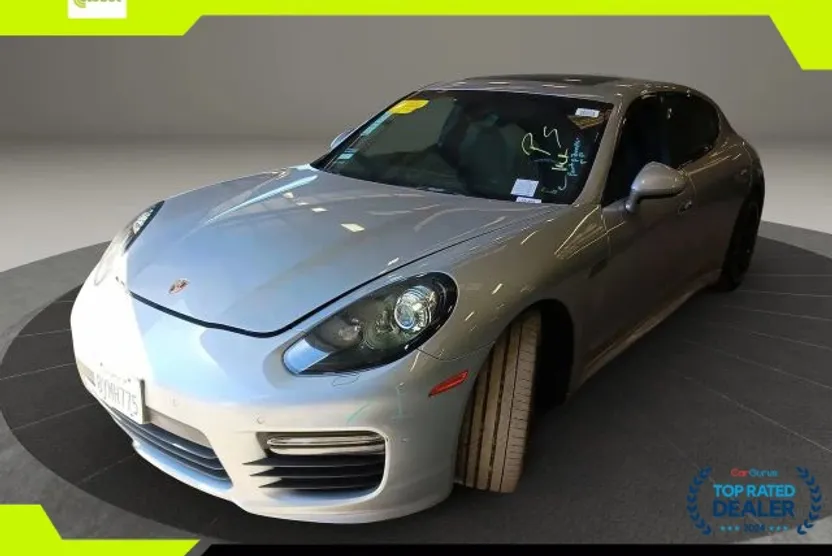2016 Porsche Panamera GTS photo 1