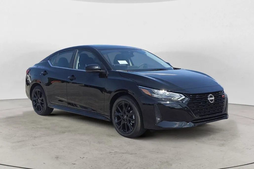 2025 Nissan Sentra SR photo 1