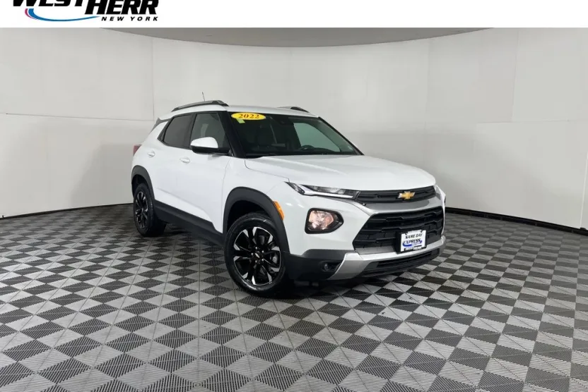 2022 Chevrolet Trailblazer LT photo 1