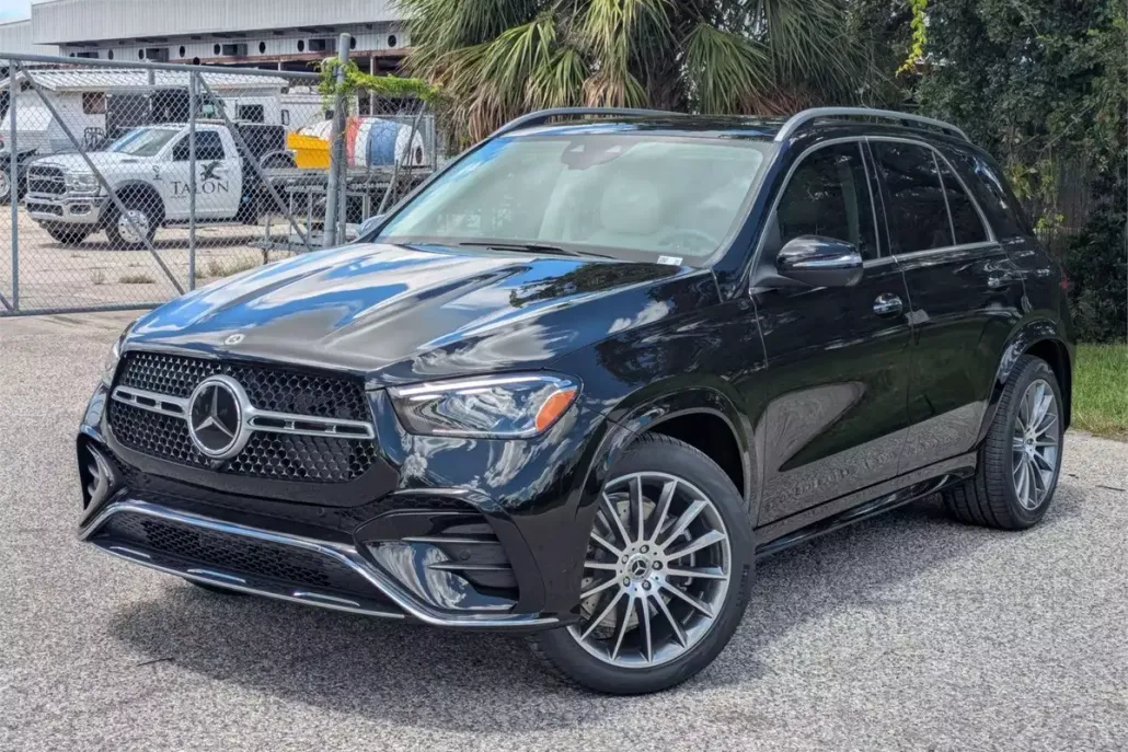 2026 Mercedes Benz GLE 450 4MATIC photo 1