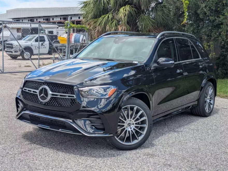 2026 Mercedes Benz GLE 450 4MATIC photo 1
