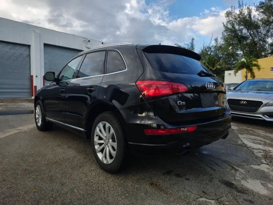 2014 Audi Q5 2.0T Premium Plus photo 1