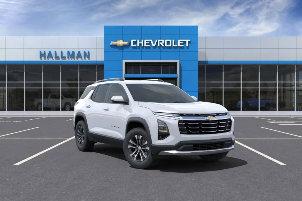 2025 Chevrolet Equinox LT photo 1