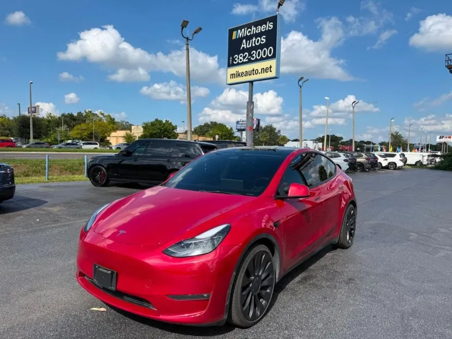 2023 Tesla Model Y Performance photo 1