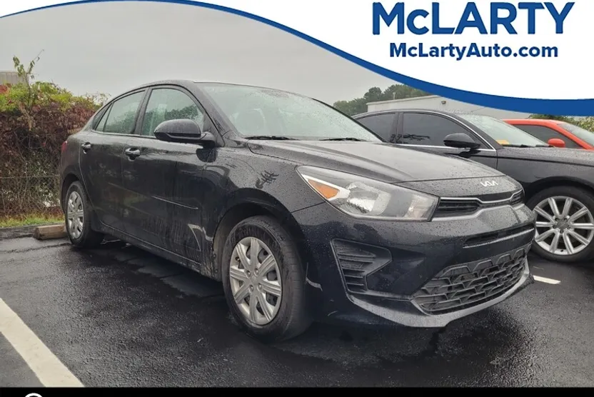 2022 Kia Rio LX photo 1