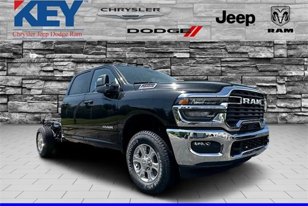 2025 Ram 2500 Big Horn photo 1