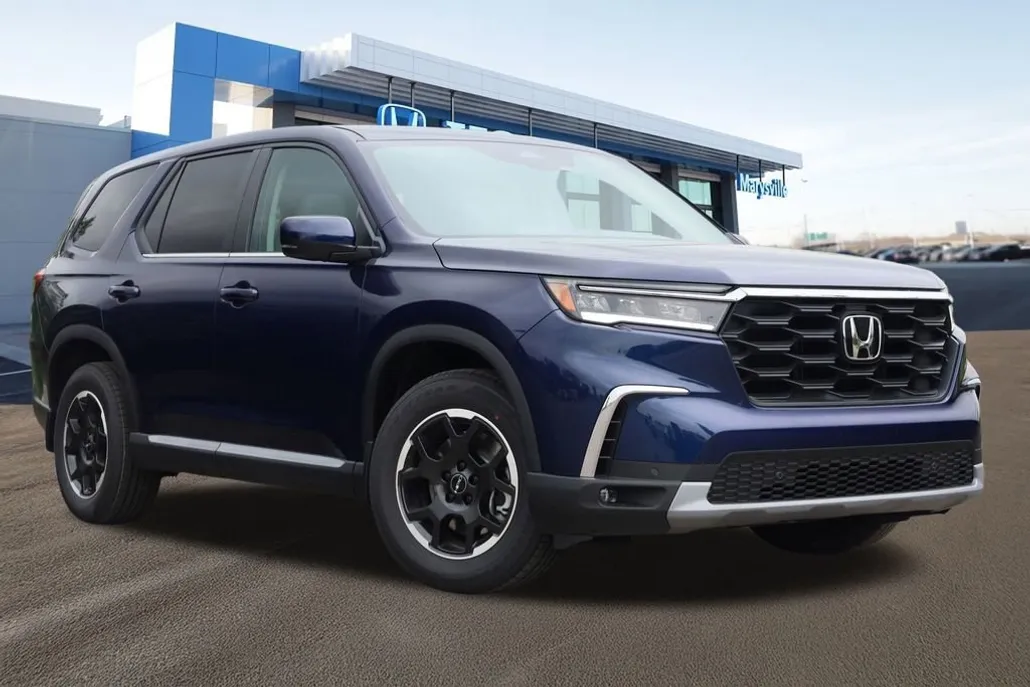 2025 Honda Pilot Sport photo 1