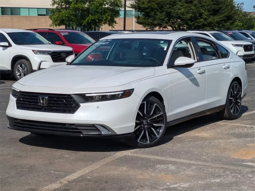 2025 Honda Accord Hybrid Touring photo 1