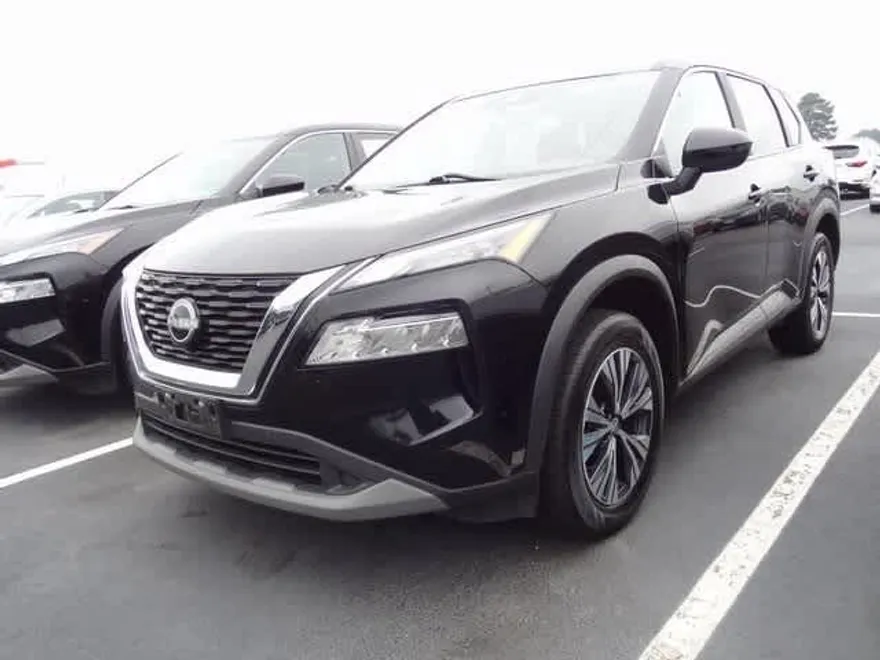 2023 Nissan Rogue SV photo 1