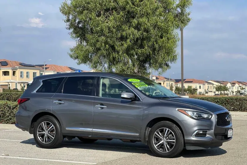 2019 Infiniti QX60 Pure photo 1