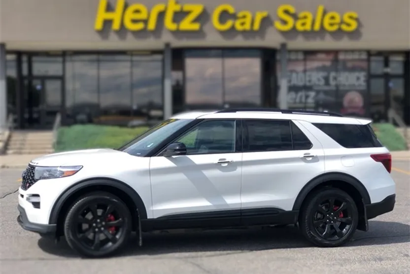 2024 Ford Explorer ST photo 1