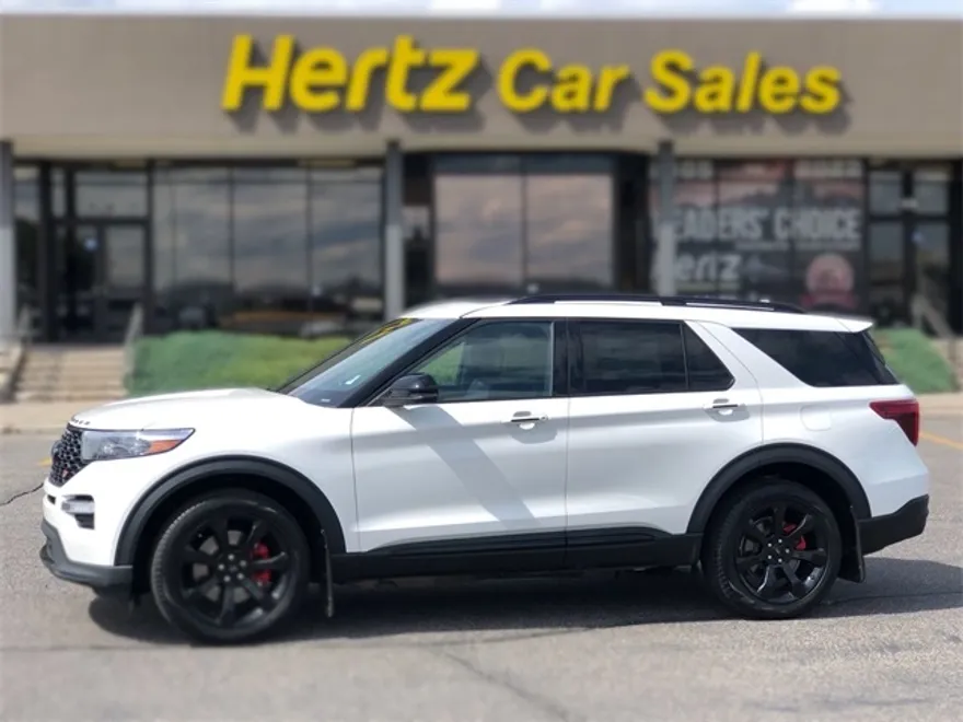 2024 Ford Explorer ST photo 1
