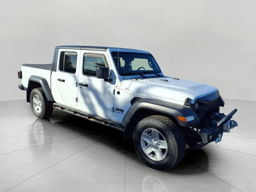 2020 Jeep Gladiator Sport photo 1