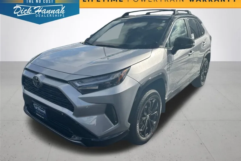 2025 Toyota RAV4 Hybrid XSE photo 1